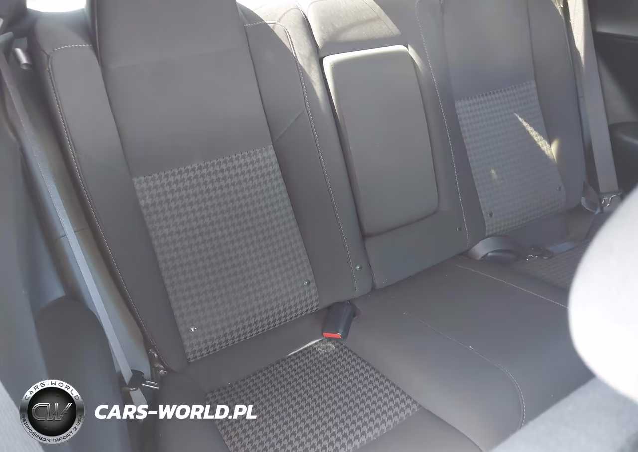 2019 Dodge Challenger Gt VIN:2C3CDZJG8KH672358 - 8