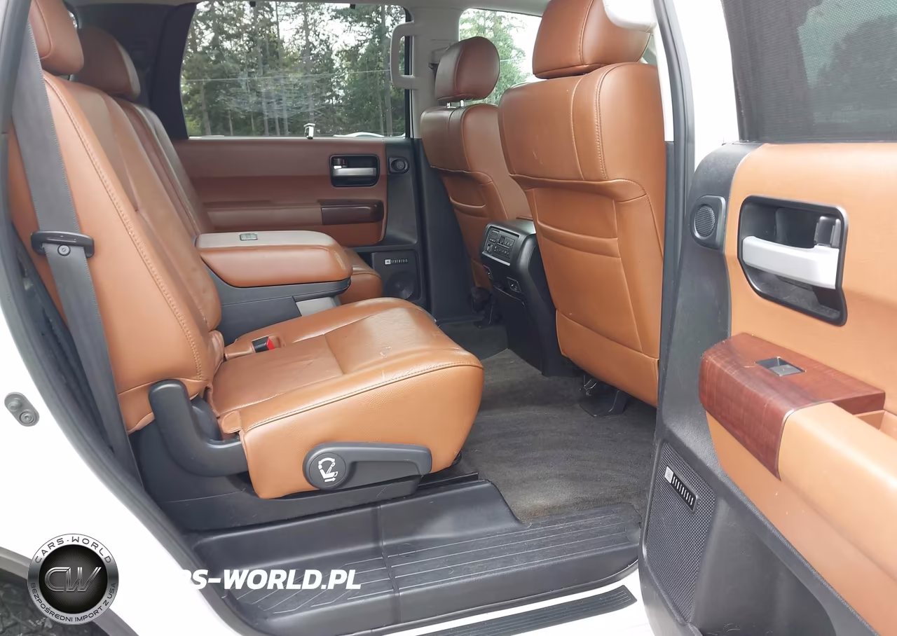 2011 Toyota Sequoia Platinum 5.7L V8 VIN:5TDDY5G11BS050444 - 19