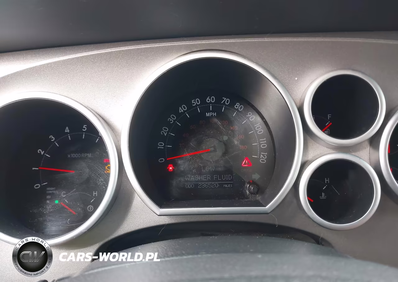 2011 Toyota Sequoia Platinum 5.7L V8 VIN:5TDDY5G11BS050444 - 7
