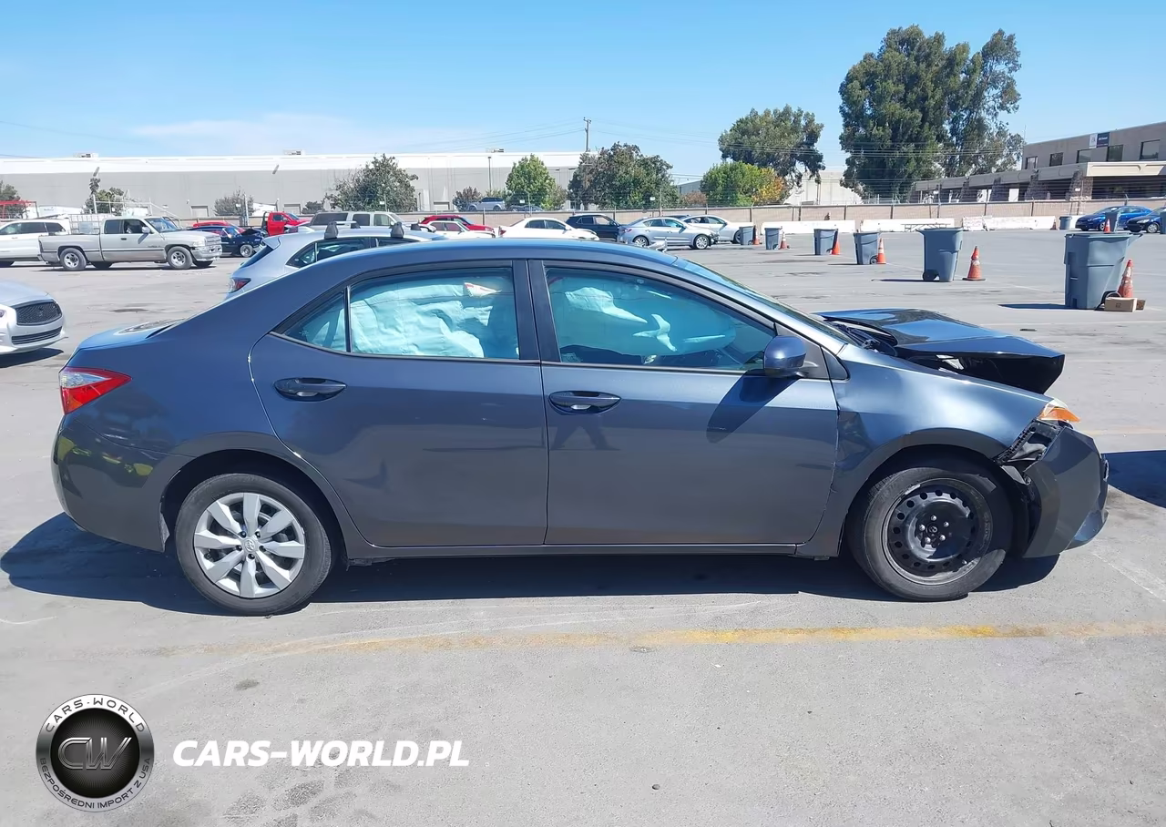 2016 Toyota Corolla Le VIN:5YFBURHE9GP409244 - 14