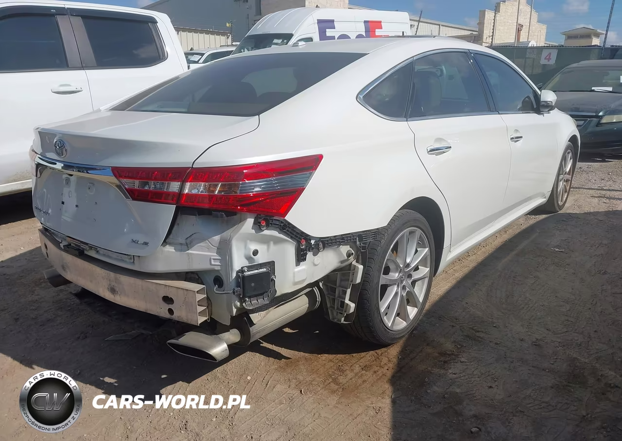 2013 Toyota Avalon Premium-Touring-Limited VIN:4T1BK1EB6DU042668 - 4