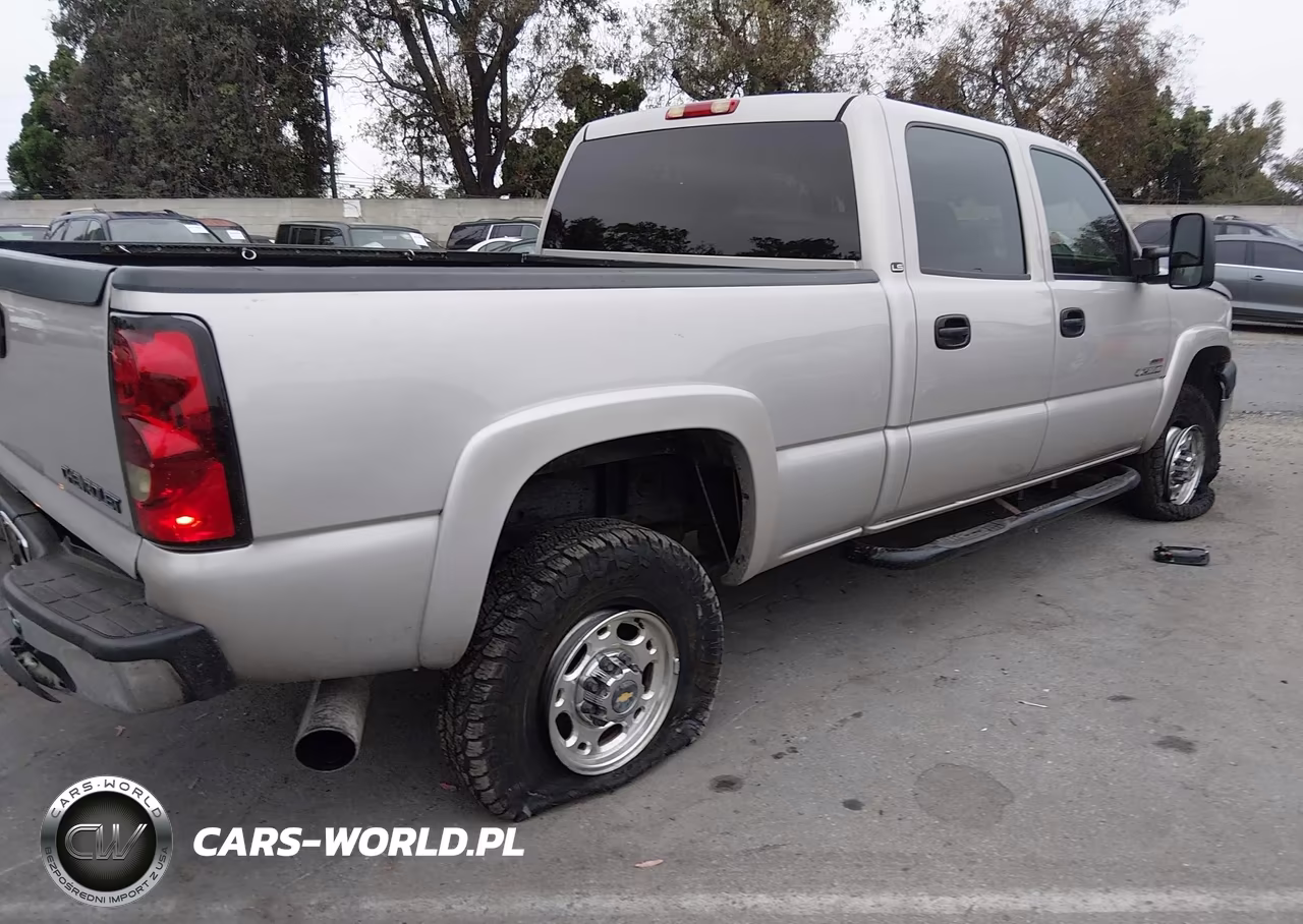 2005 Chevrolet Silverado 2500Hd Ls VIN:1GCHC23245F865514 - 4