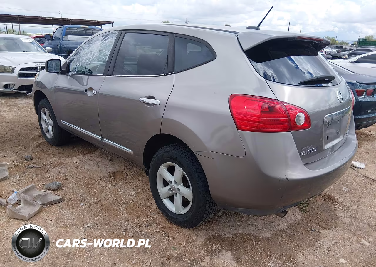 2013 Nissan Rogue S VIN:JN8AS5MVXDW666405 - 3