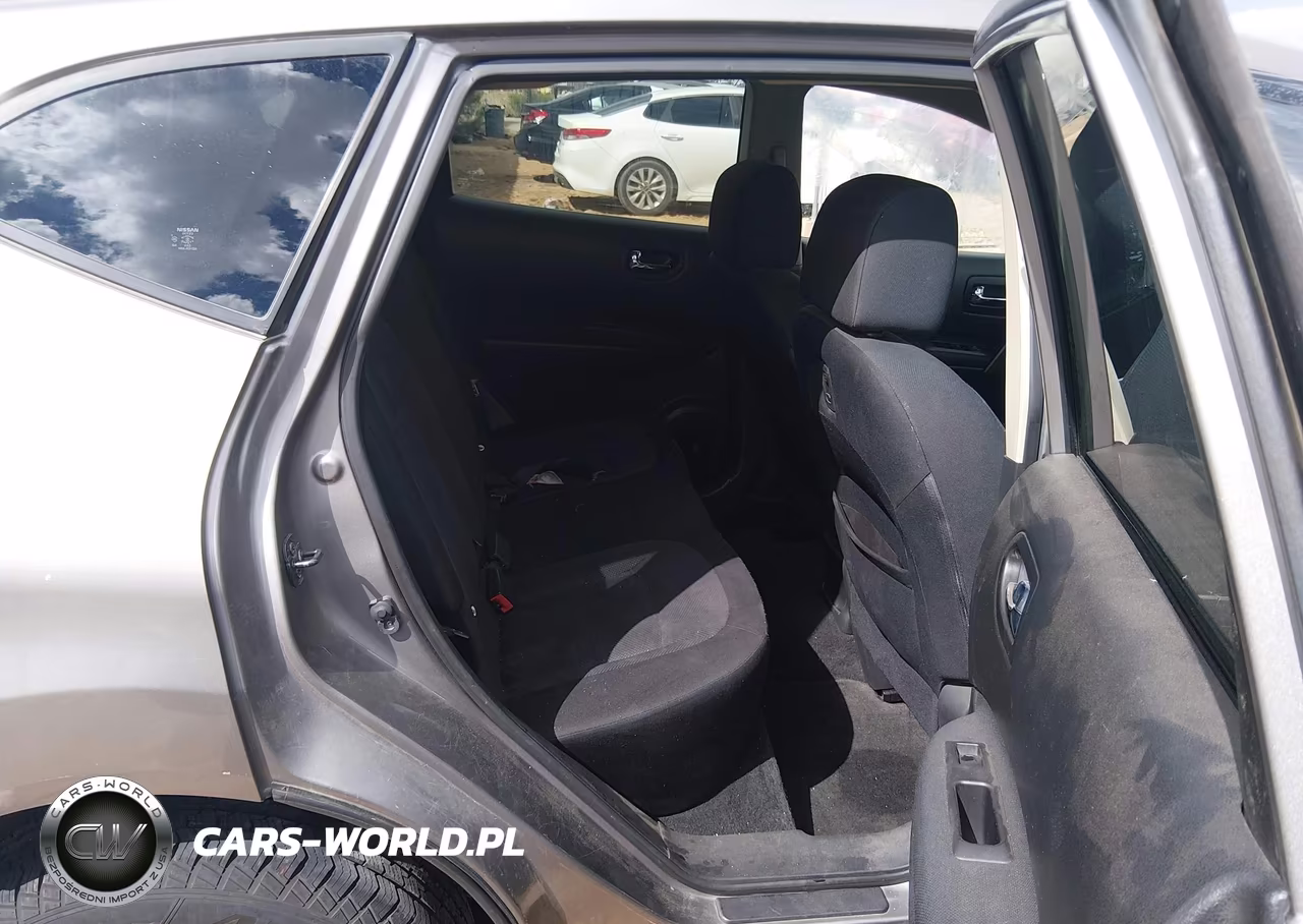 2013 Nissan Rogue S VIN:JN8AS5MVXDW666405 - 8