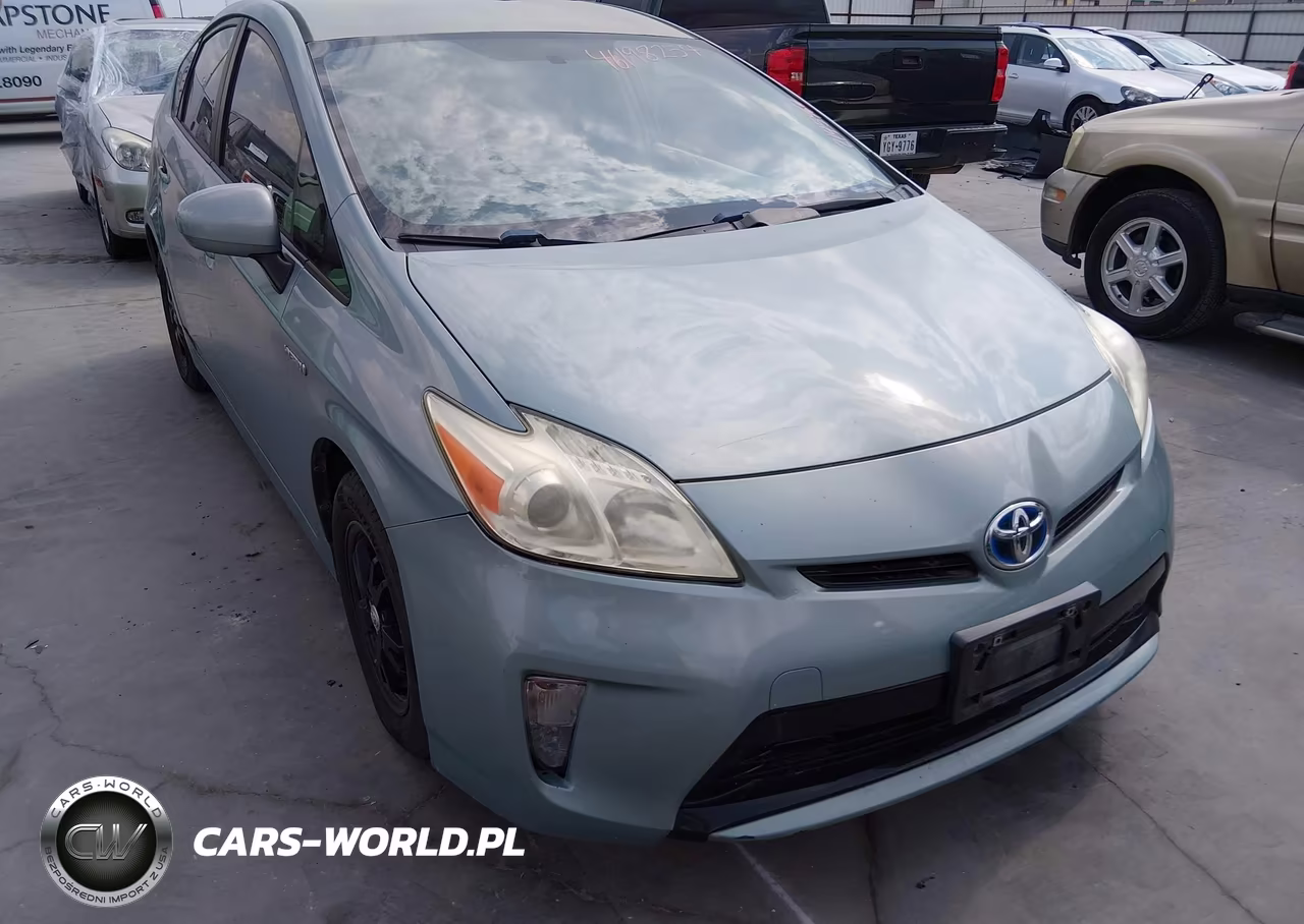 2013 Toyota Prius Two – zdjęcie 1 z 16