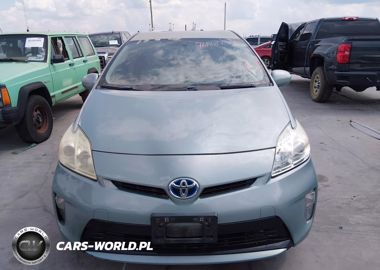 2013 Toyota Prius Two VIN:JTDKN3DU9D1729767 - 12