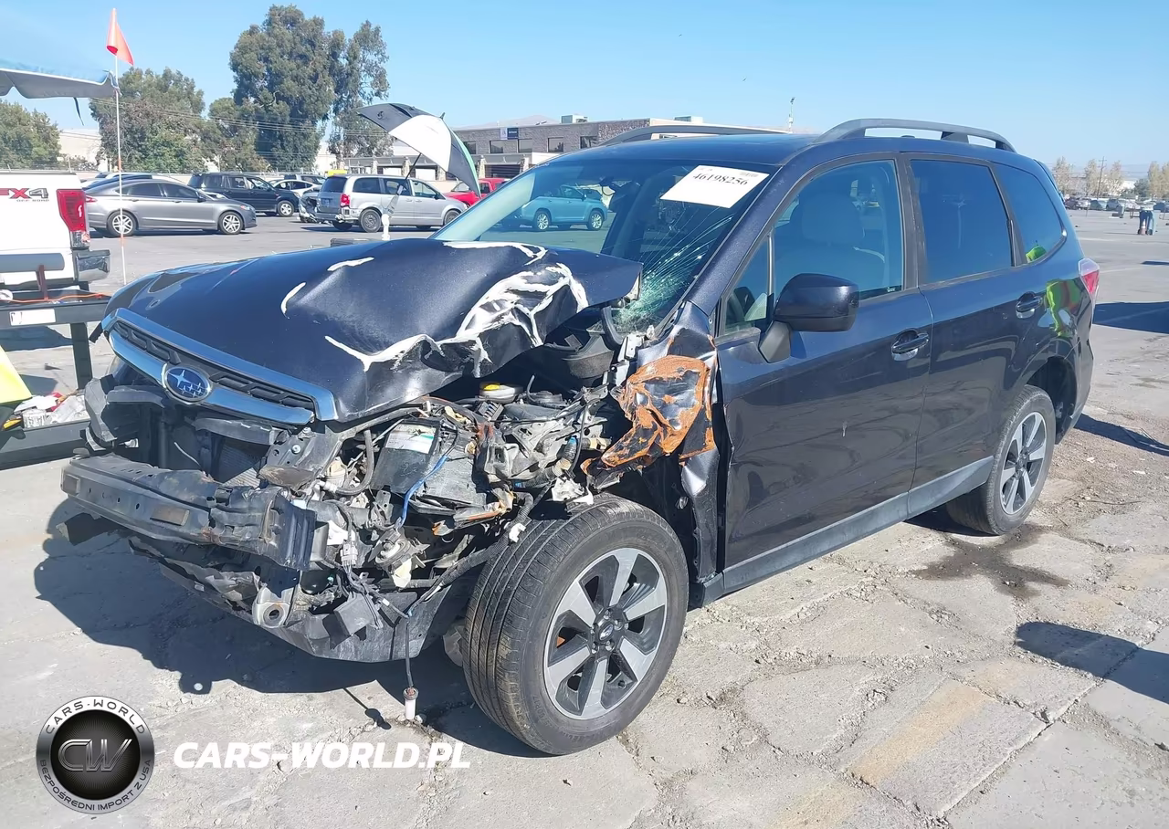 2017 Subaru Forester 2.5I Premium VIN:JF2SJAEC2HH526188 - 2
