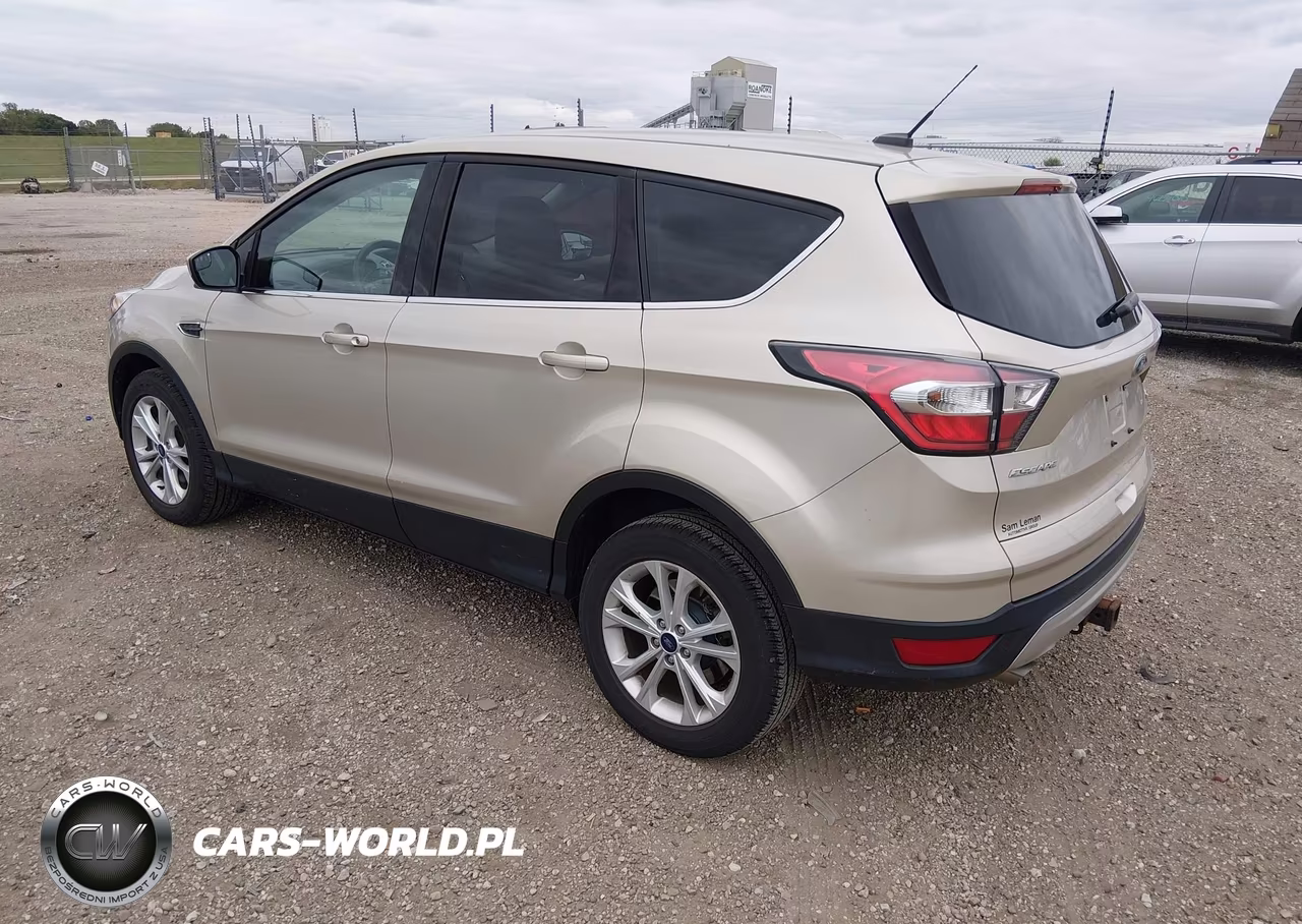 2017 Ford Escape Se VIN:1FMCU0G97HUA92665 - 3