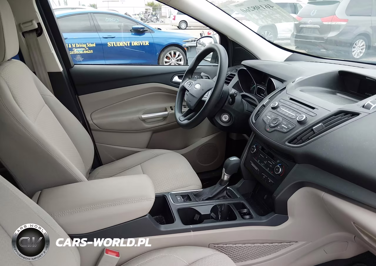 2017 Ford Escape Se VIN:1FMCU0G97HUA92665 - 5