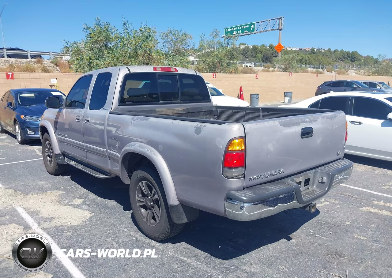 2000 Toyota Tundra Limited VIN:5TBRT381XYS030637 - 3