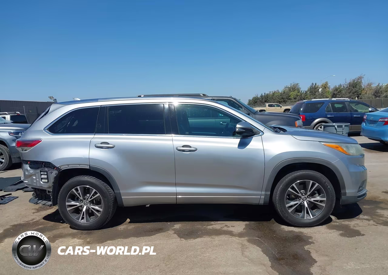 2016 Toyota Highlander Xle VIN:5TDKKRFH1GS506271 - 14