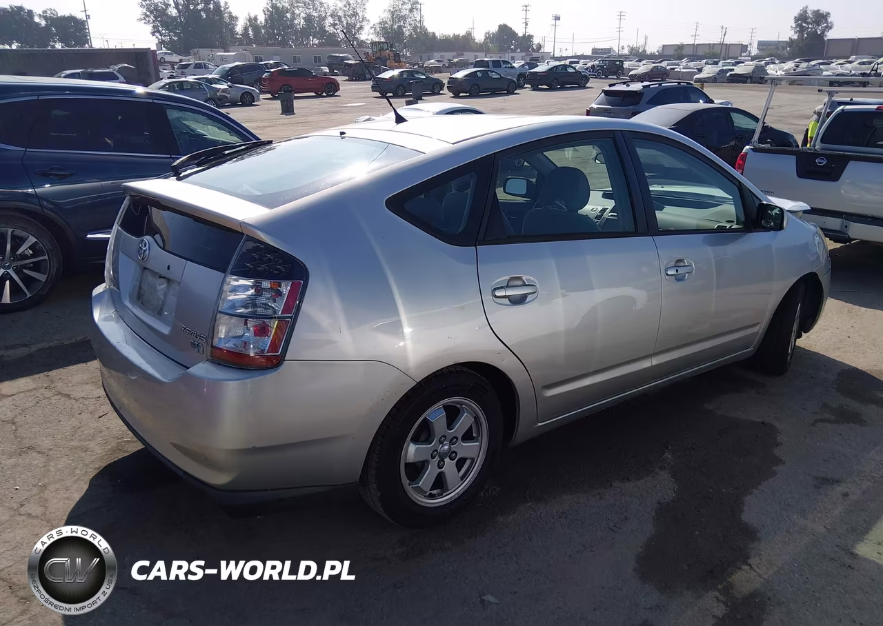 2005 Toyota Prius VIN:JTDKB20U857017435 - 4