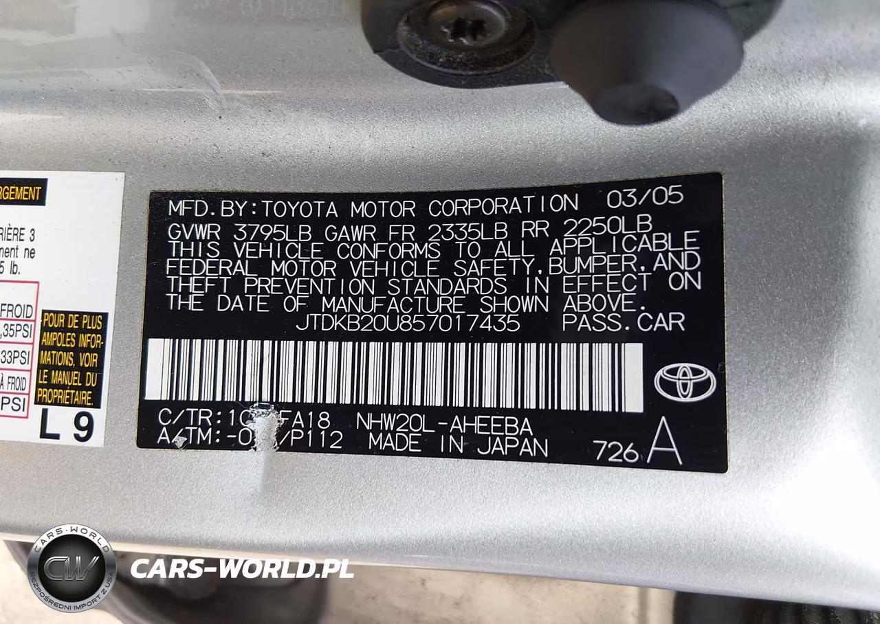 2005 Toyota Prius VIN:JTDKB20U857017435 - 9