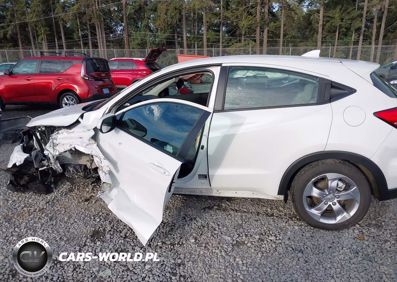 2022 Honda Hr-V Awd Lx VIN:3CZRU6H34NM723832 - 15