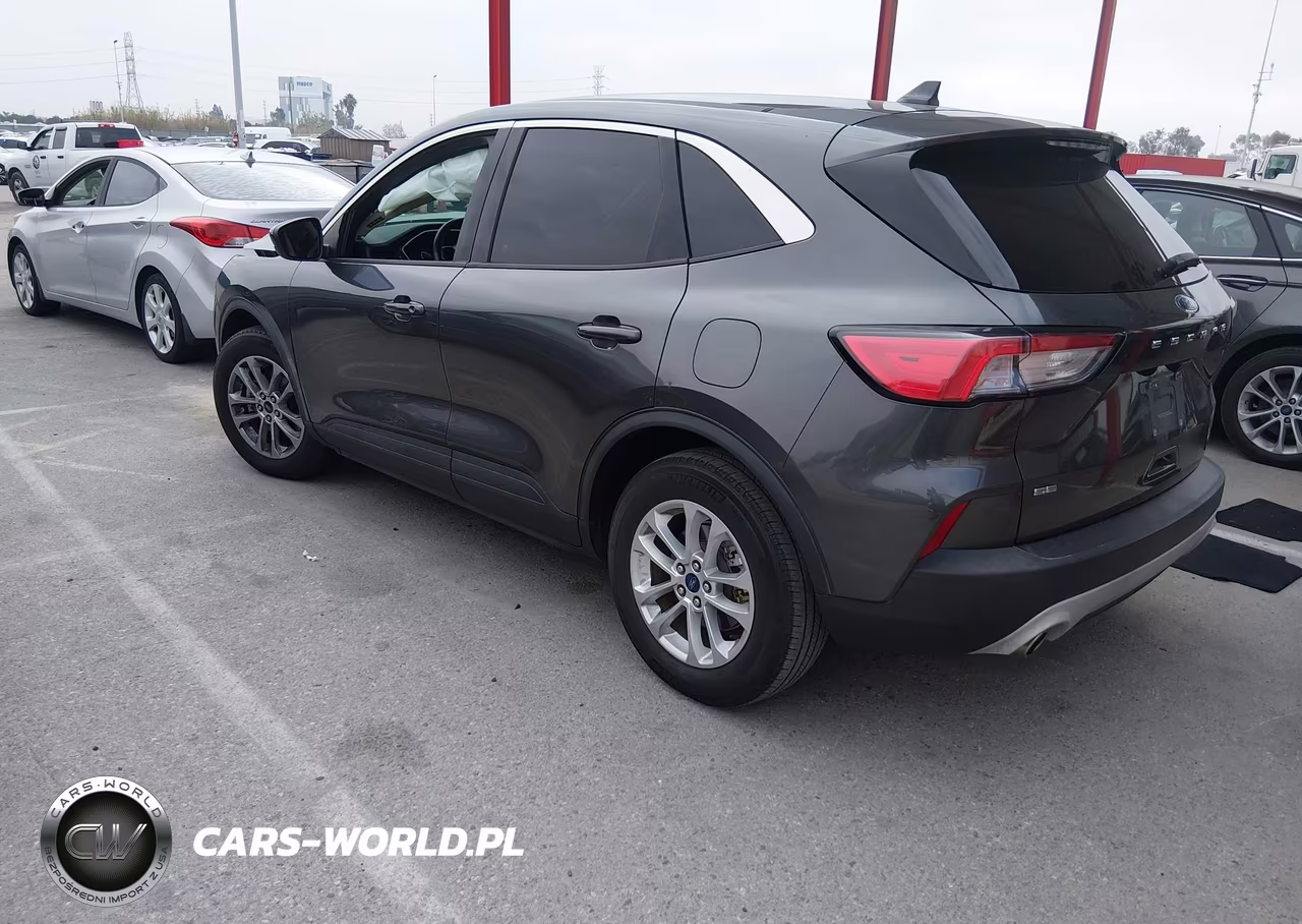 2020 Ford Escape Se VIN:1FMCU0G64LUC62429 - 3