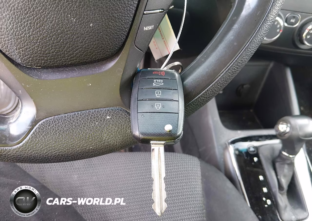2017 Kia Forte Lx VIN:3KPFK4A72HE122322 - 11