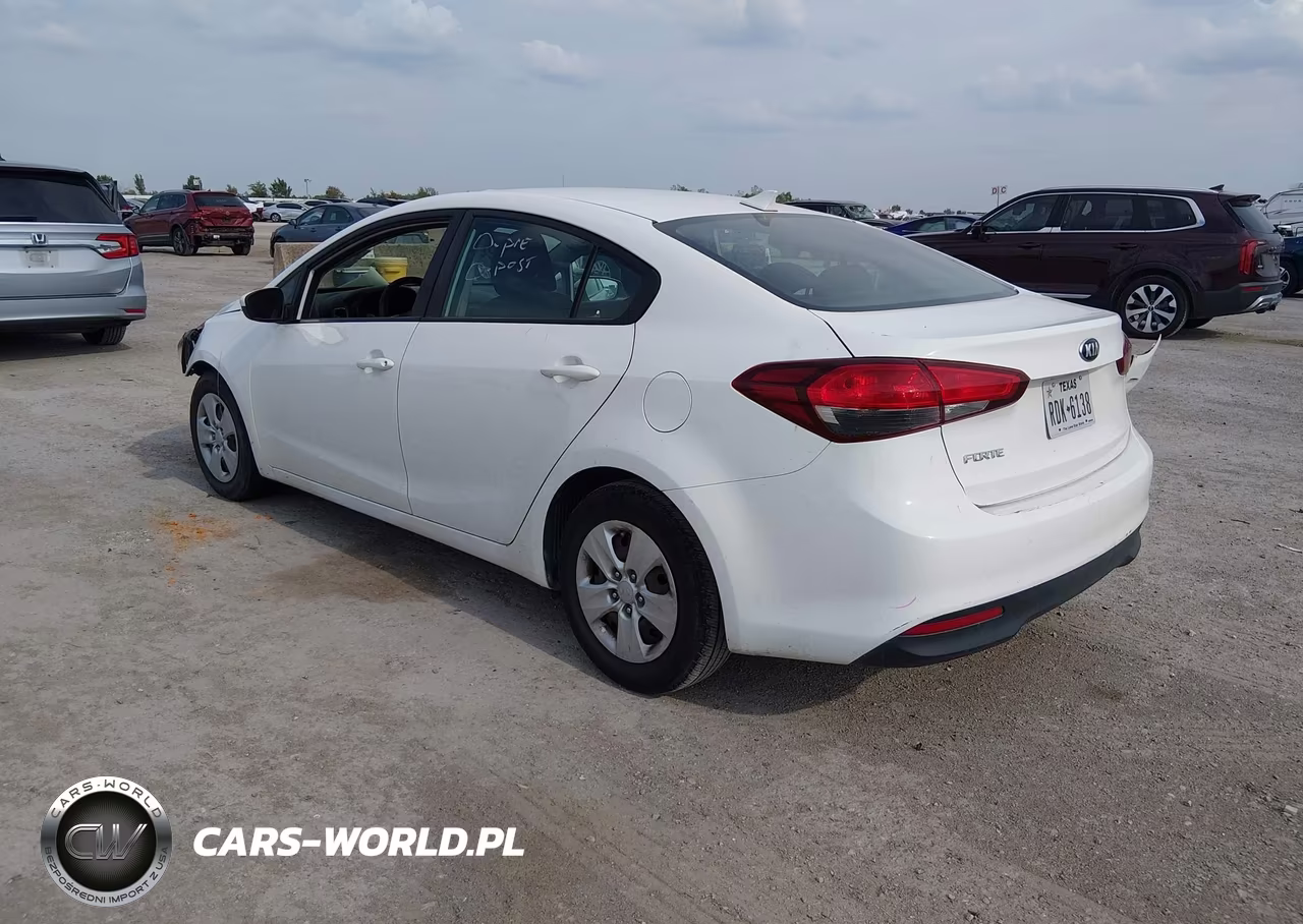 2017 Kia Forte Lx VIN:3KPFK4A72HE122322 - 3