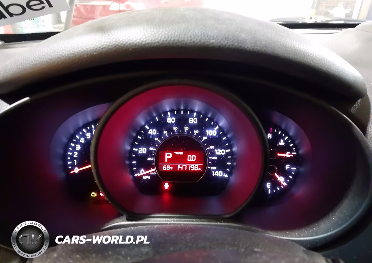 2014 Kia Soul + VIN:KNDJP3A59E7073829 - 7