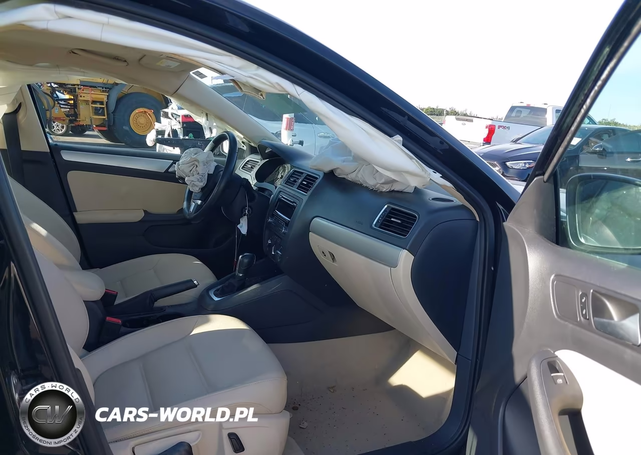 2014 Volkswagen Jetta Se W-Connectivity VIN:3VWD17AJ7EM285070 - 5