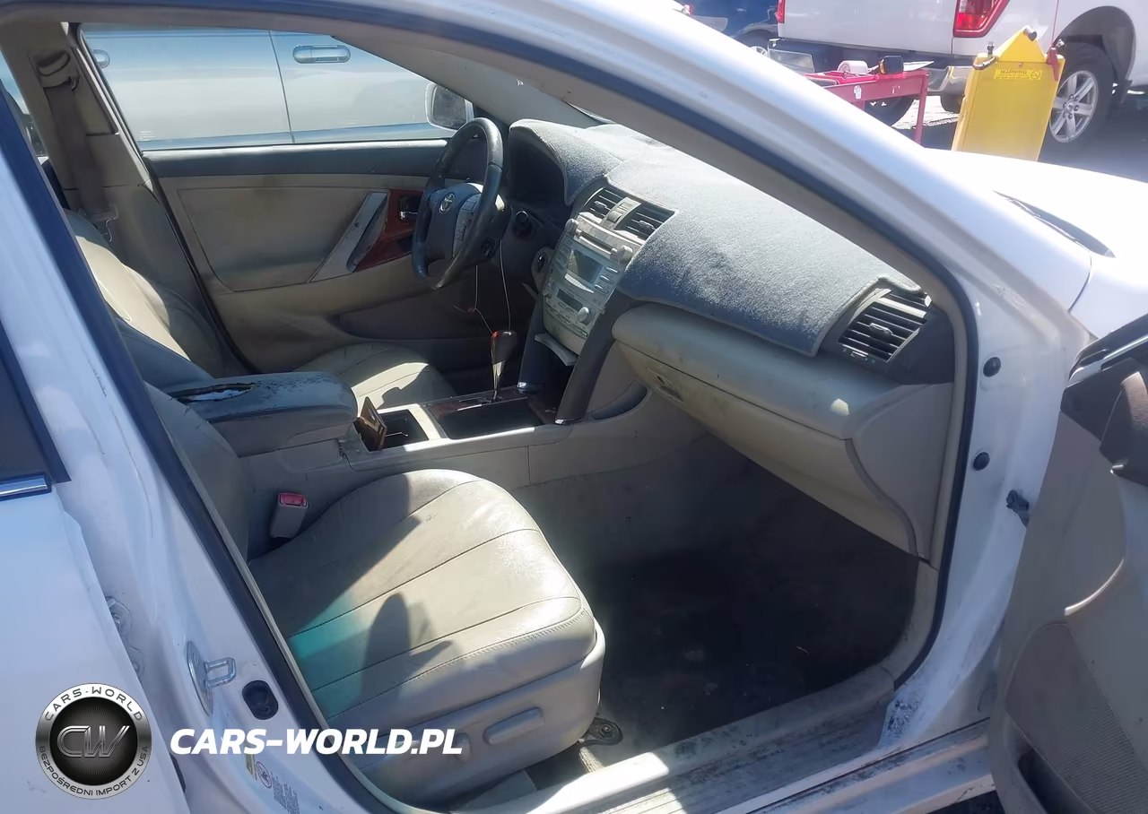2009 Toyota Camry Xle VIN:4T1BK46K29U588102 - 5