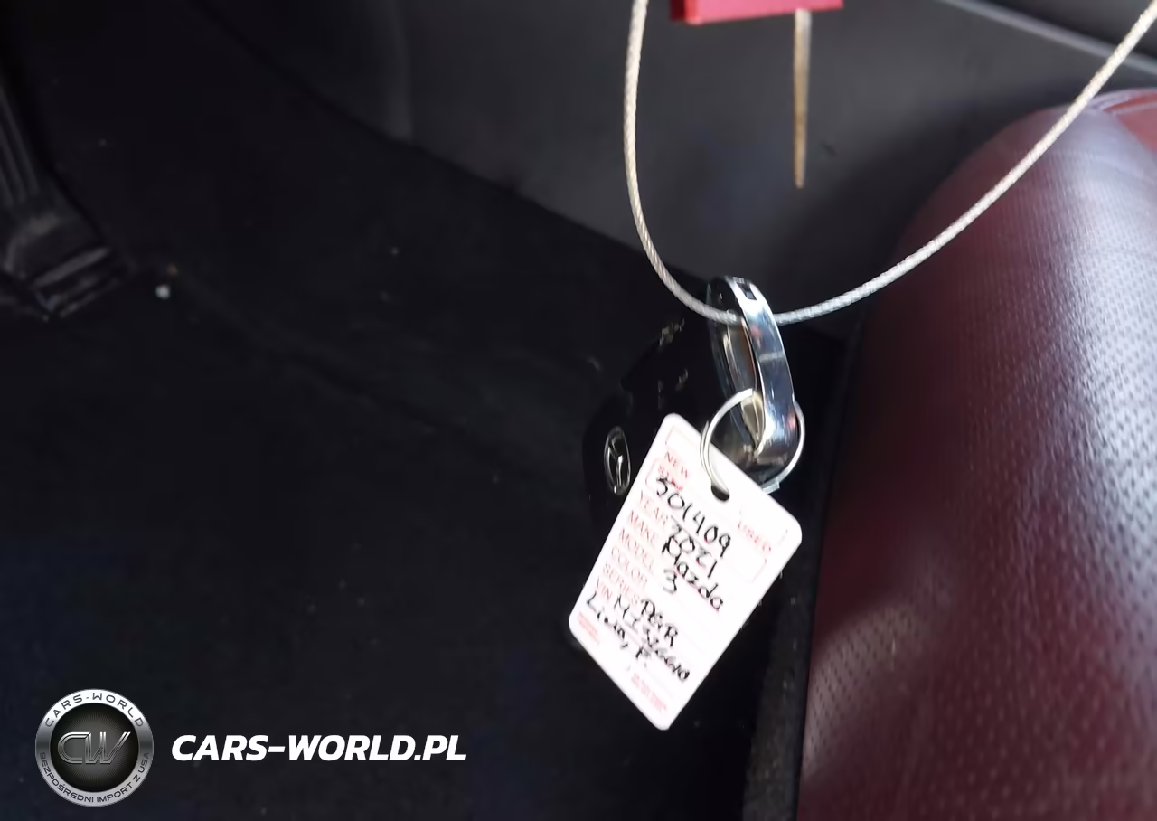 2021 Mazda Paquete De Escotilla Mazda3 Premium VIN:JM1BPAML2M1326610 - 11