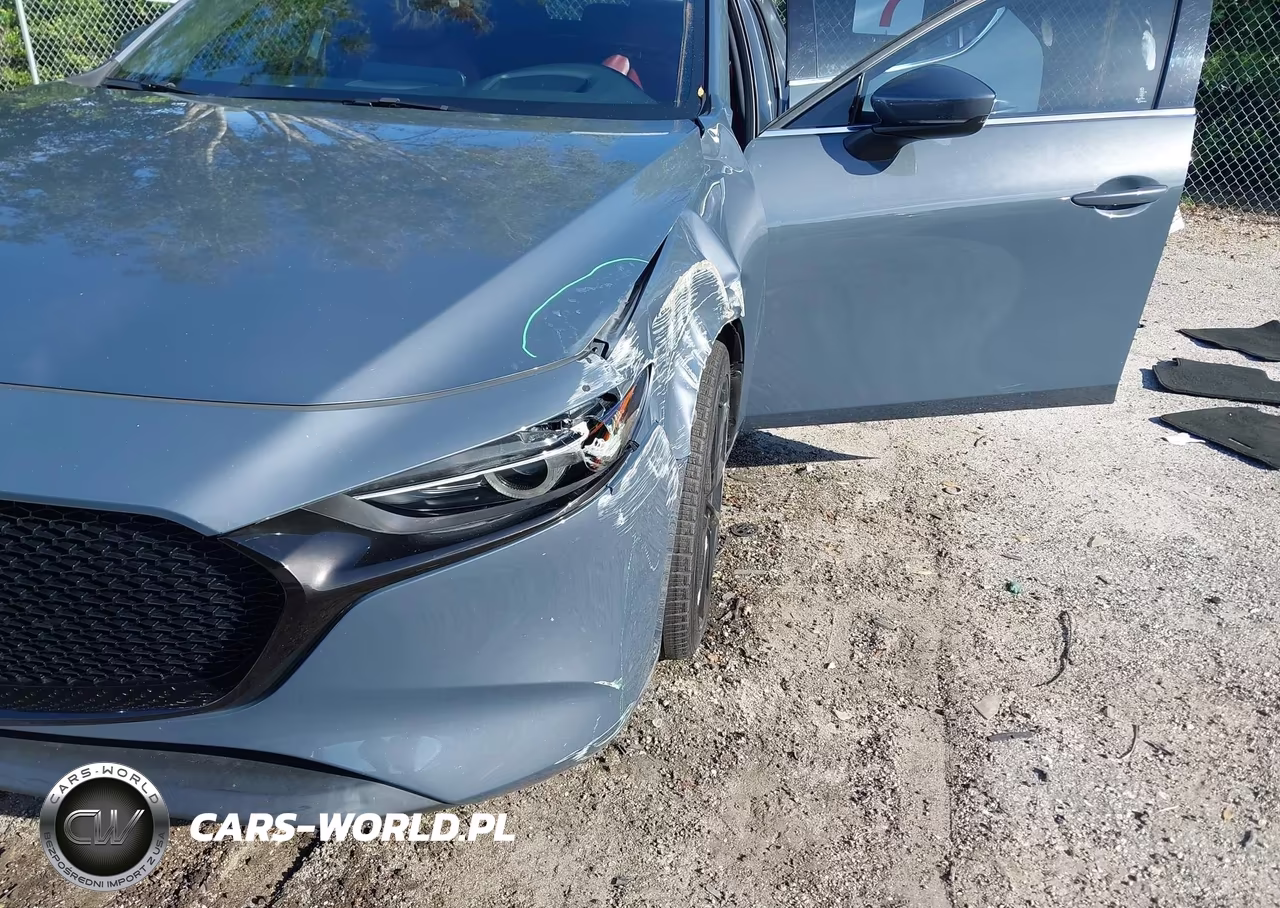 2021 Mazda Paquete De Escotilla Mazda3 Premium VIN:JM1BPAML2M1326610 - 6