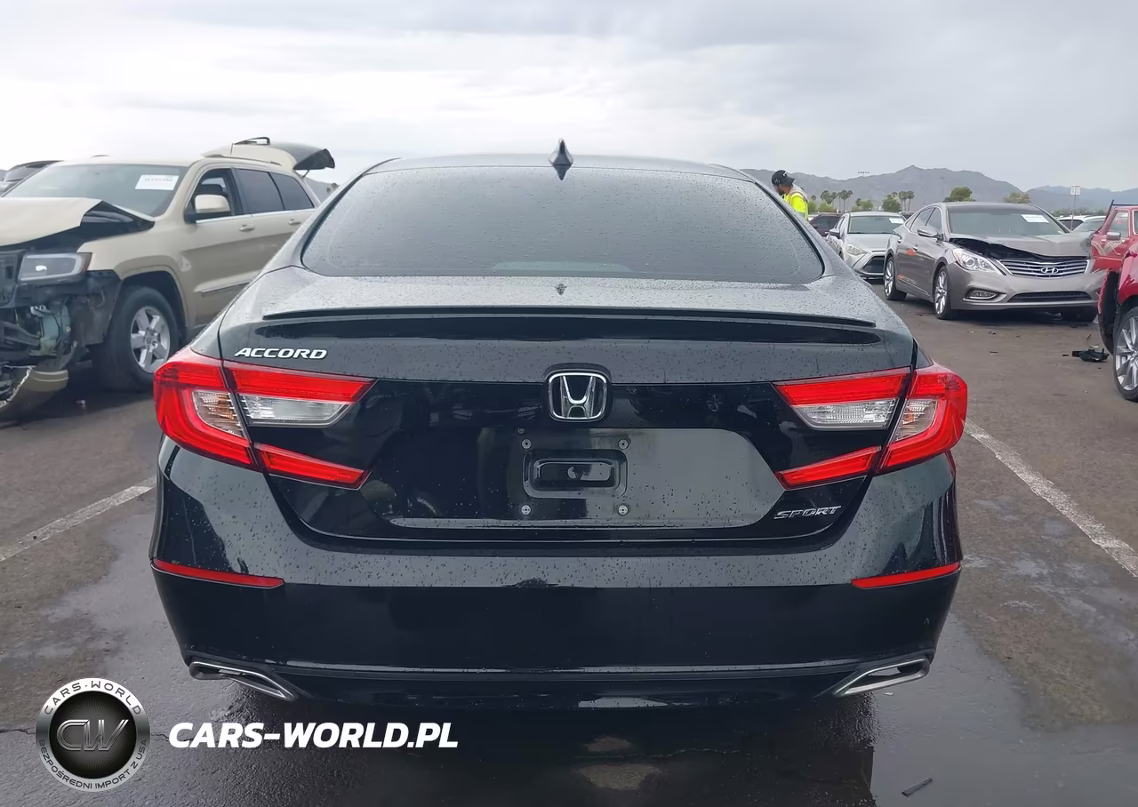 2018 Honda Accord Sport VIN:1HGCV1F37JA203986 - 16