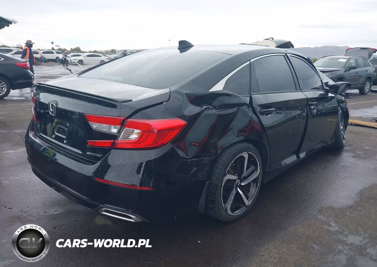 2018 Honda Accord Sport VIN:1HGCV1F37JA203986 - 4