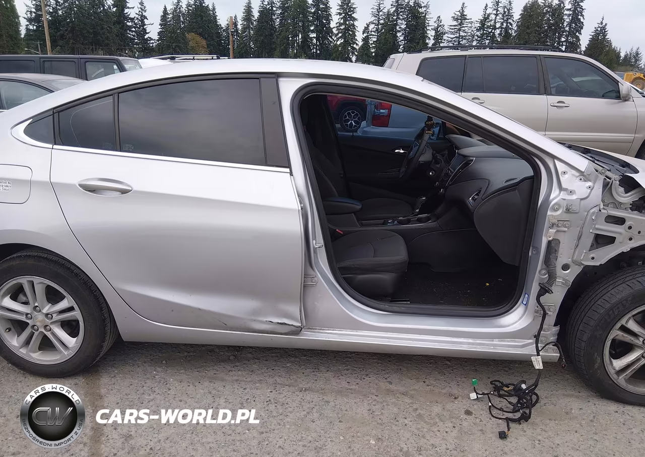 2018 Chevrolet Cruze Lt Auto VIN:1G1BE5SM5J7157841 - 14