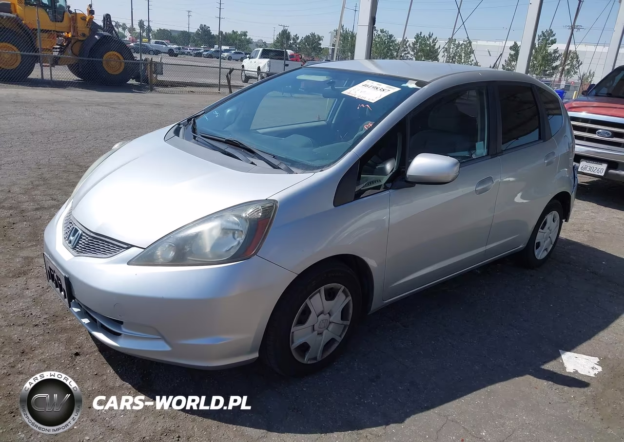 2013 Honda Fit VIN:JHMGE8H35DC007896 - 2