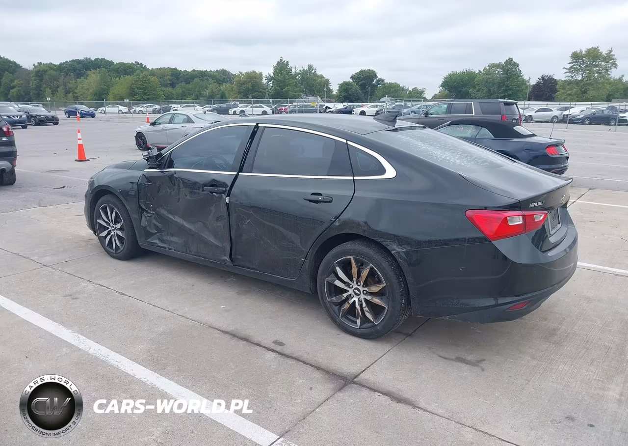 2017 Chevrolet Malibu Lt VIN:1G1ZE5ST7HF282037 - 3