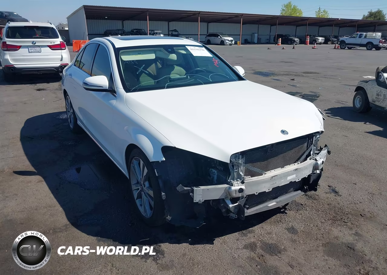 2018 Mercedes-Benz C 300