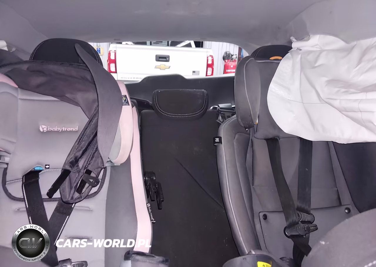 2018 Kia Alma VIN:KNDJN2A29J7621361 - 8