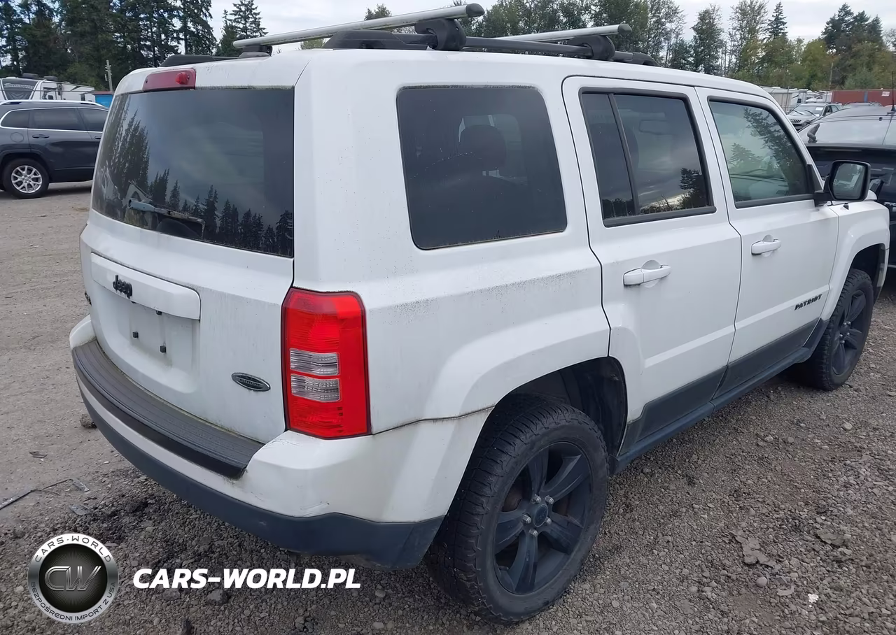 2015 Jeep Patriot Altitude Edition VIN:1C4NJRBB3FD317312 - 4