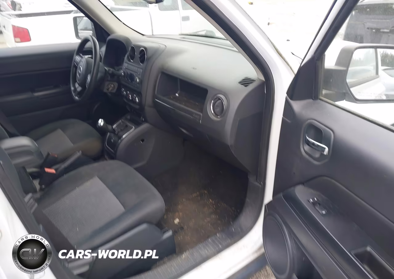 2015 Jeep Patriot Altitude Edition VIN:1C4NJRBB3FD317312 - 5