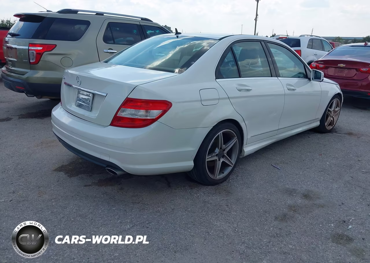2011 Mercedes-Benz C-Class C 300 Luxury-C 300 Sport VIN:WDDGF5EB2BF633254 - 4