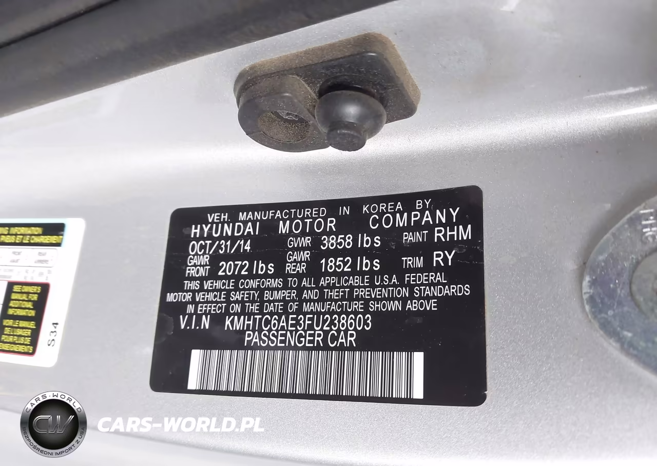 2015 Hyundai Veloster Turbo VIN:KMHTC6AE3FU238603 - 9