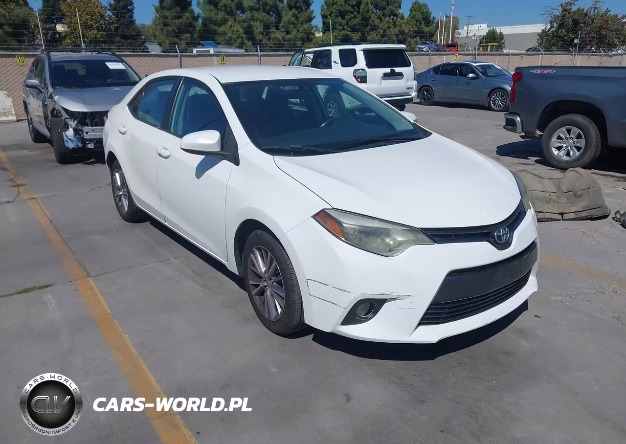 2015 Toyota Corolla Le Plus VIN:5YFBURHE1FP181366 - 12