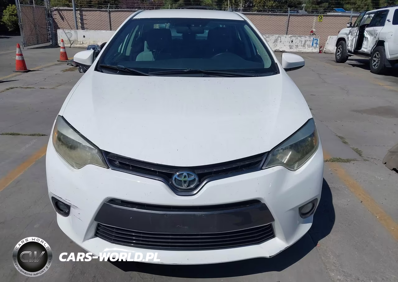2015 Toyota Corolla Le Plus VIN:5YFBURHE1FP181366 - 13