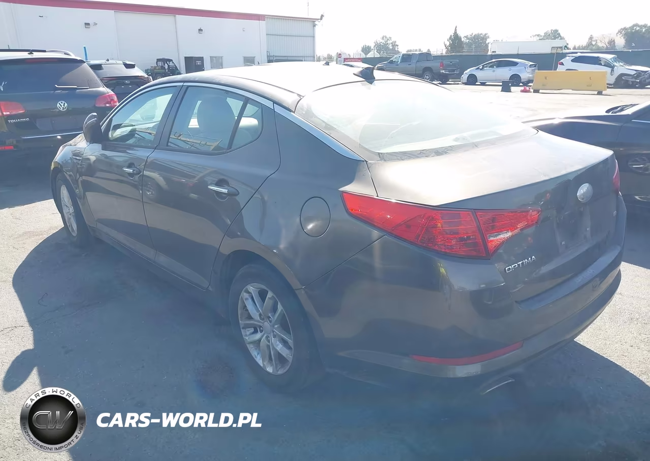 2013 Kia Optima Lx VIN:5XXGM4A79DG174188 - 3