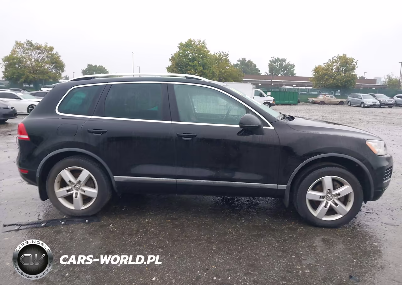 2014 Volkswagen Touareg Lux VIN:WVGEP9BP8ED005300 - 13