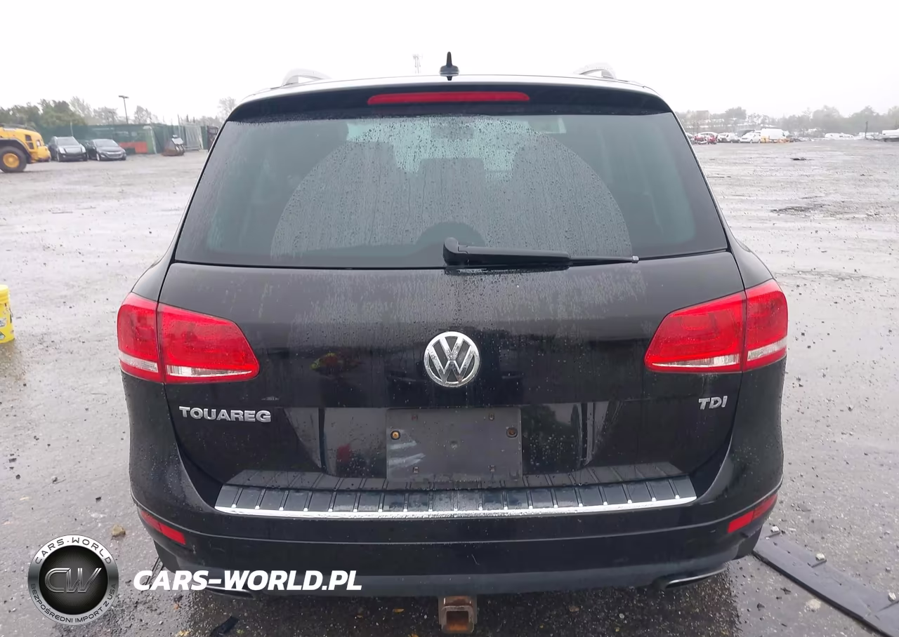 2014 Volkswagen Touareg Lux VIN:WVGEP9BP8ED005300 - 16