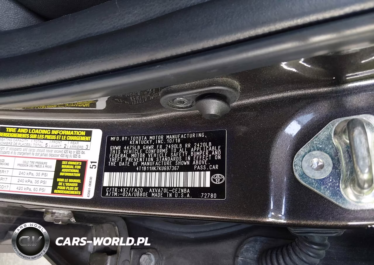 2019 Toyota Camry Le VIN:4T1B11HK7KU697367 - 9