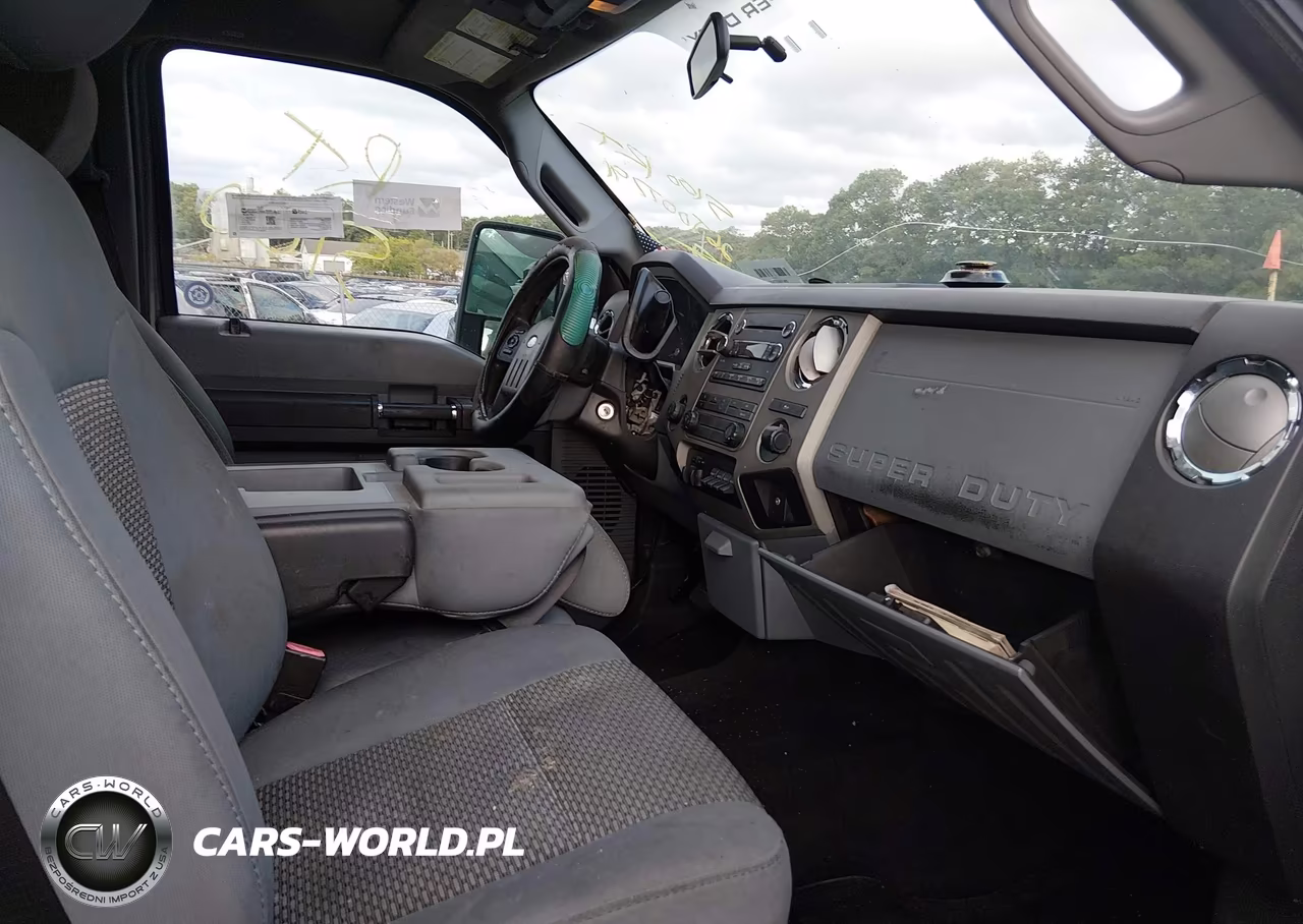 2012 Ford F-250 Xlt VIN:1FT7W2B60CEA00839 - 5