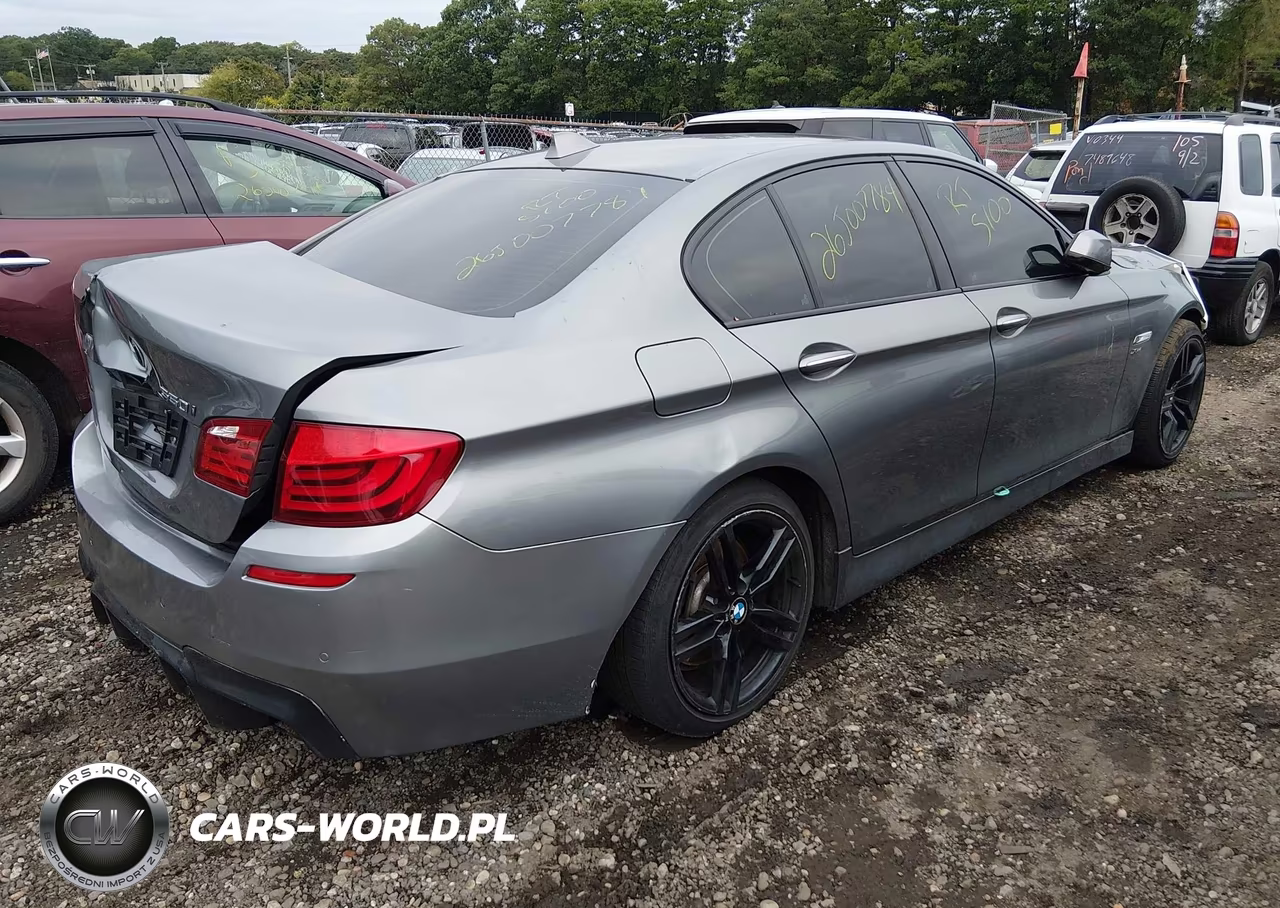 2011 BMW 5 Series 550I xDrive VIN:WBAFU9C59BC786437 - 4