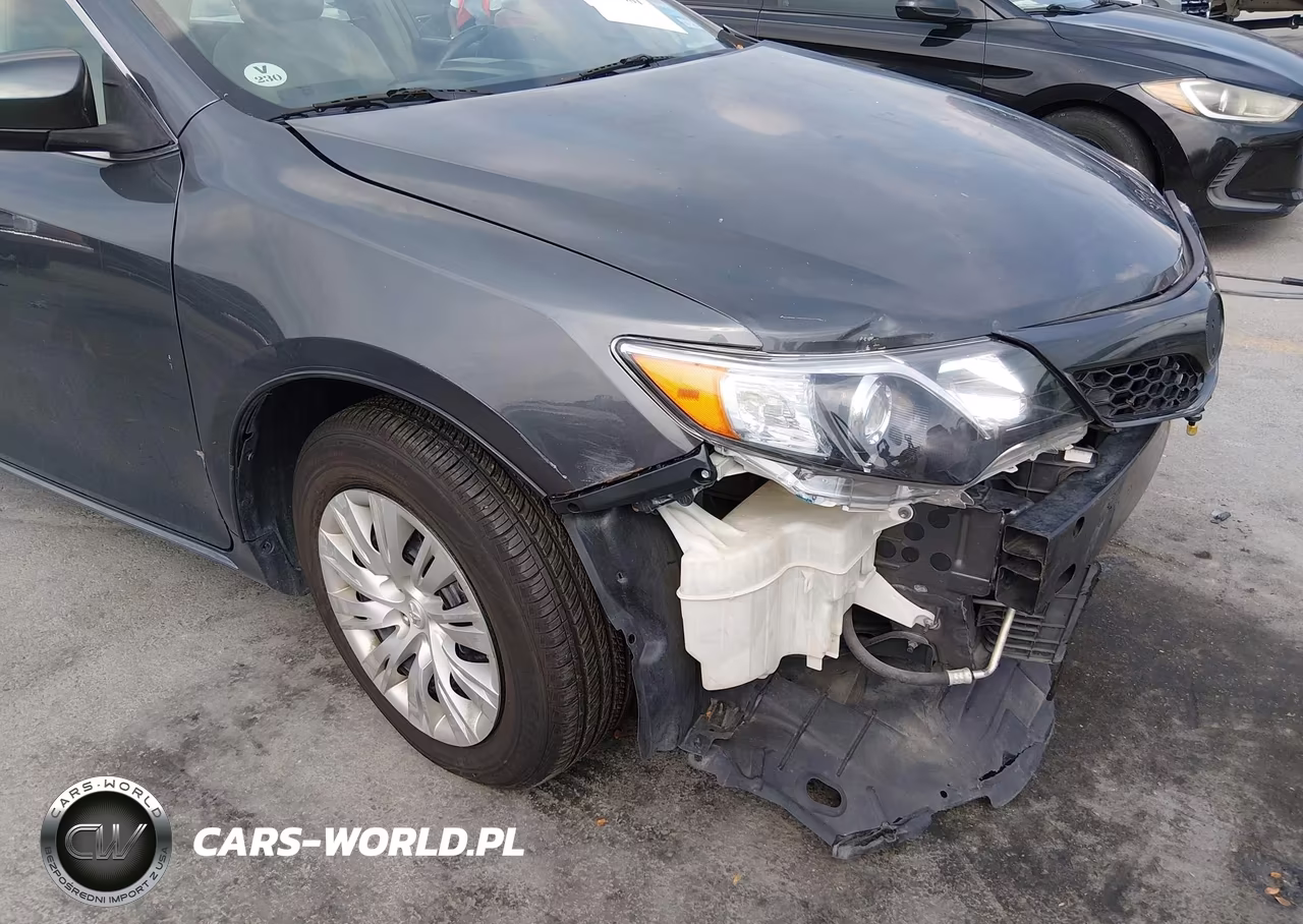2012 Toyota Camry Le VIN:4T1BF1FKXCU039127 - 14