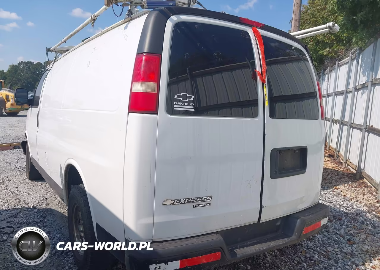 2013 Chevrolet Express Work Van VIN:1GCWGFBA6D1115426 - 3