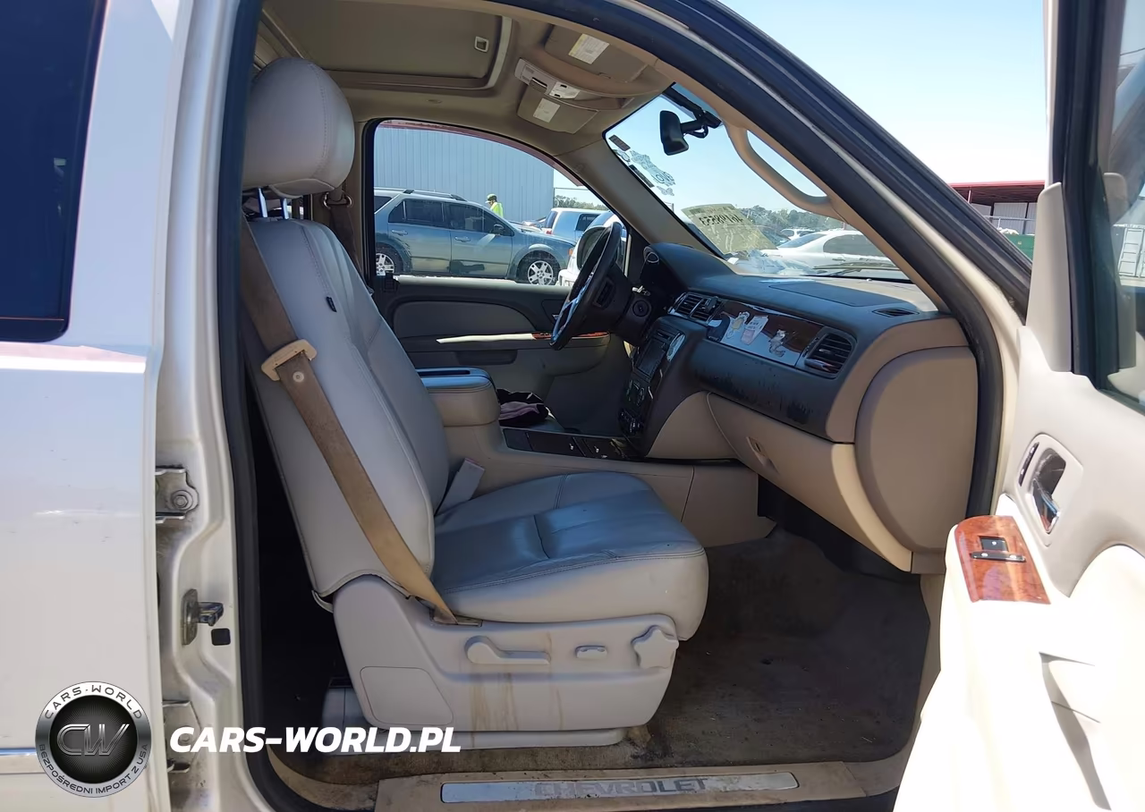 2012 Chevrolet Suburban 1500 Ltz VIN:1GNSKKE78CR201494 - 5