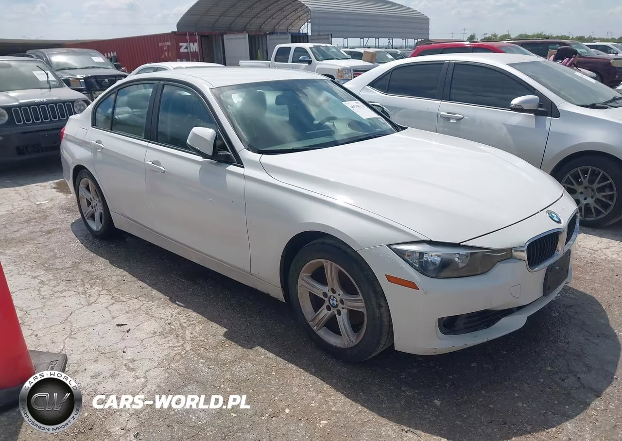 2013 BMW 3 Series 328I VIN:WBA3C1C54DF435881 - 1