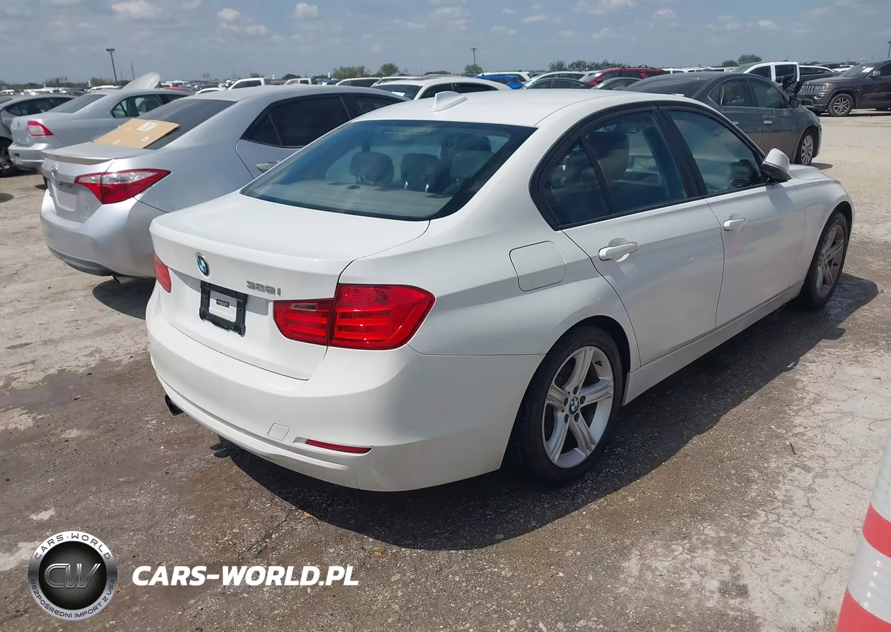 2013 BMW 3 Series 328I VIN:WBA3C1C54DF435881 - 4
